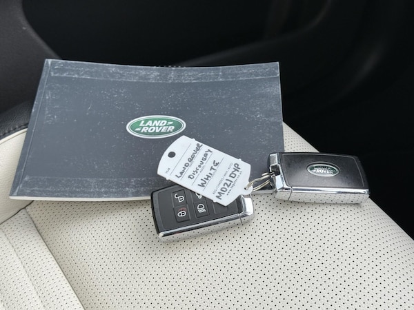Used Land Rover Discovery Sport 2021 for sale - 76236475: Photo 36