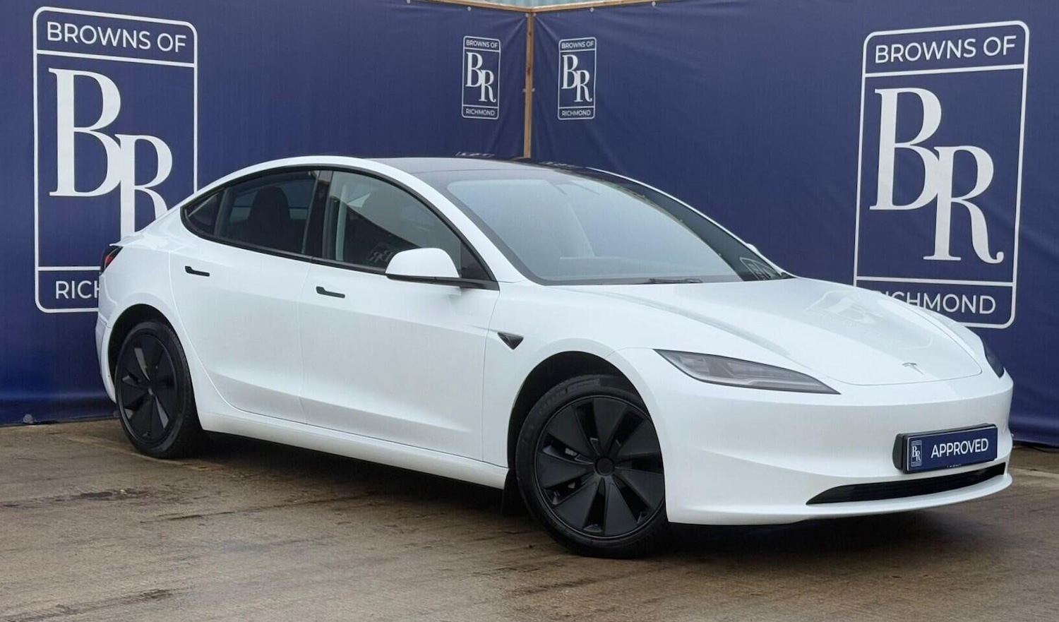 Used Tesla Model 3 2024 for sale - 76836101: Photo 1