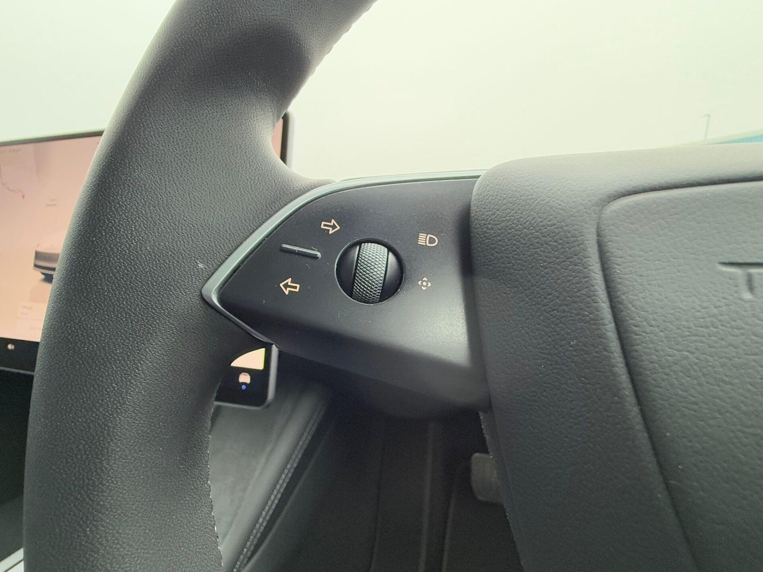 Used Tesla Model 3 2024 for sale - 76836101: Photo 36