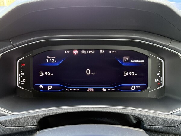 Used Volkswagen T-Roc 2021 for sale - 76040307: Photo 24