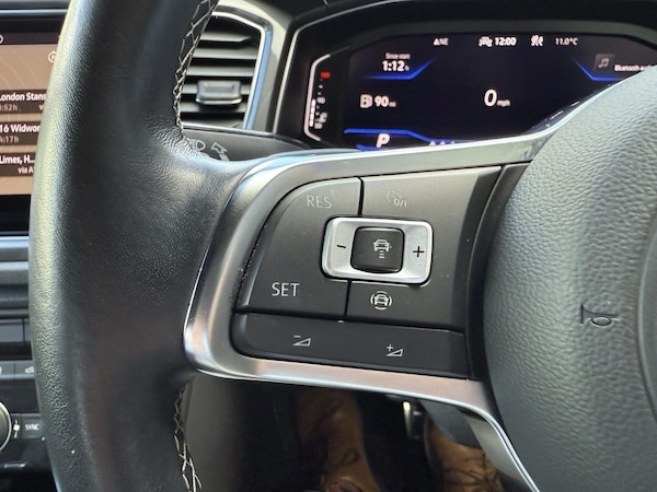 Used Volkswagen T-Roc 2021 for sale - 76040307: Photo 27