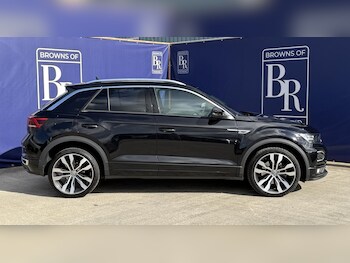 Used Volkswagen T-Roc 2021 for sale - 76040307: Photo 4