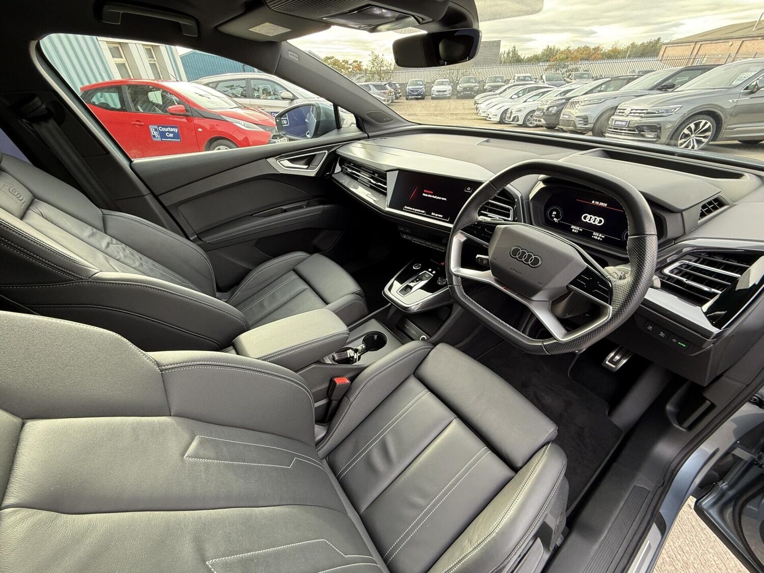 Used Audi Q4 e-tron 2022 for sale - 76207609: Photo 3