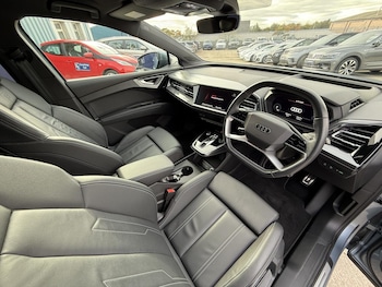 Used Audi Q4 e-tron 2022 for sale - 76207609: Photo 3