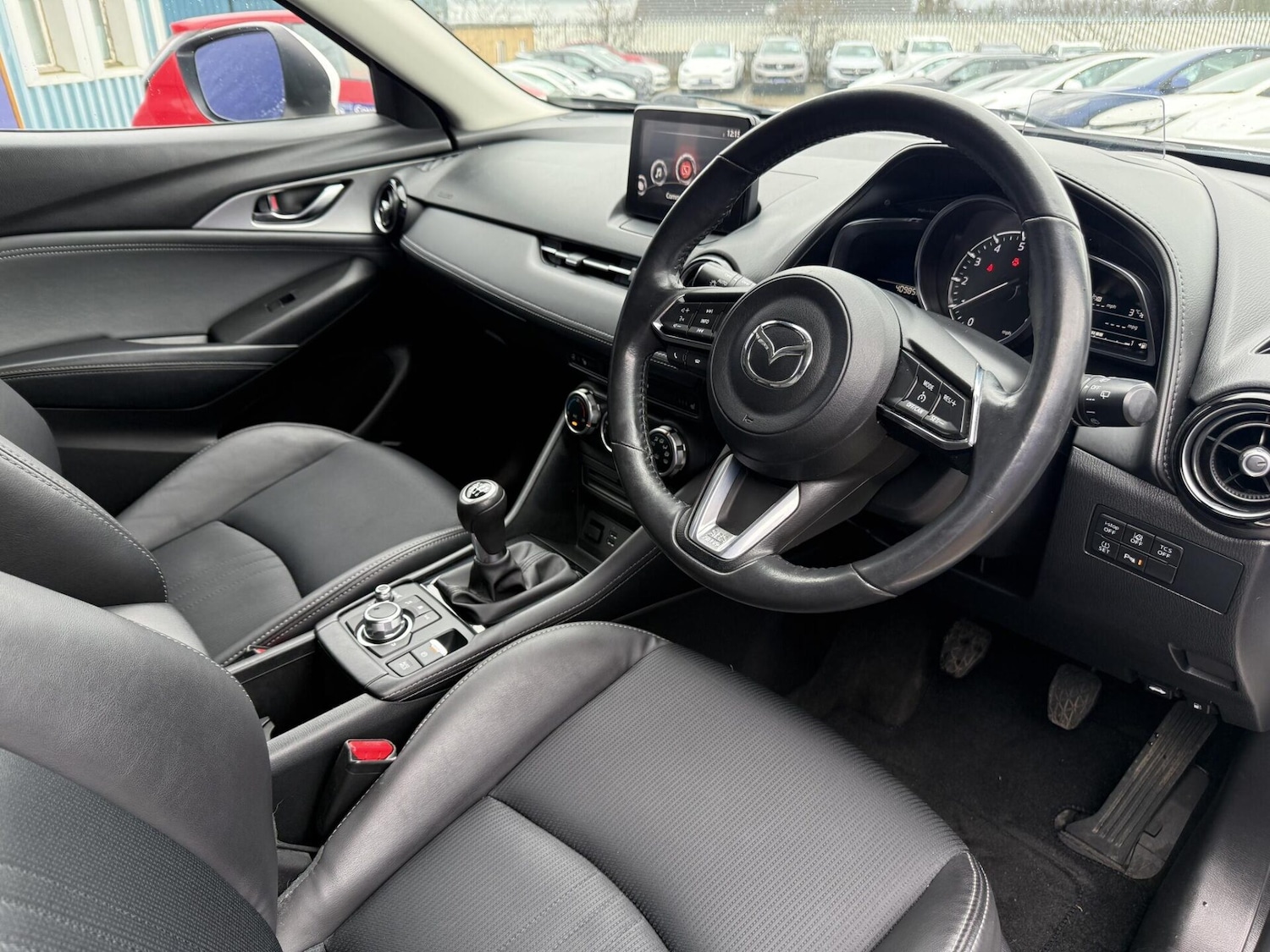 Used Mazda CX-3 2018 for sale - 77729004: Photo 2