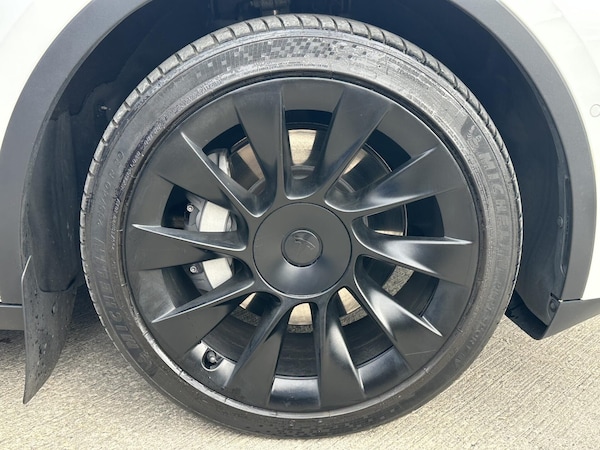 Used Tesla Model Y 2022 for sale - 75655567: Photo 16