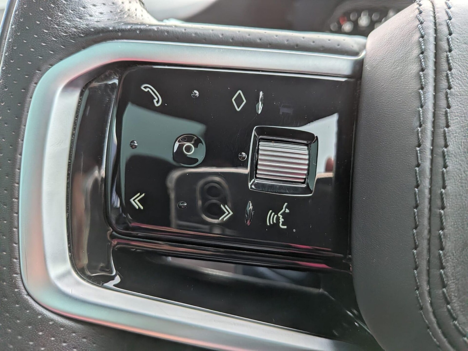 Used Land Rover Range Rover Evoque 2021 for sale - 76506067: Photo 32