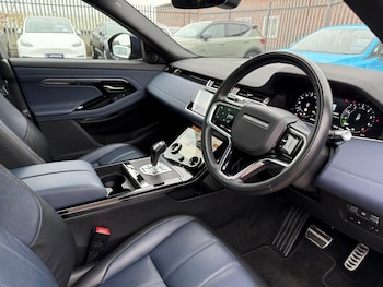 Used Land Rover Range Rover Evoque 2021 for sale - 76506067: Photo