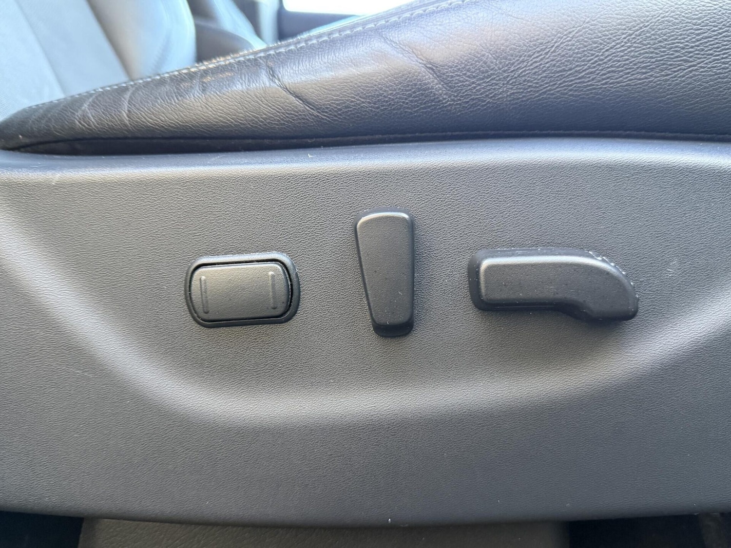 Used Nissan Navara 2021 for sale - 77129008: Photo 28