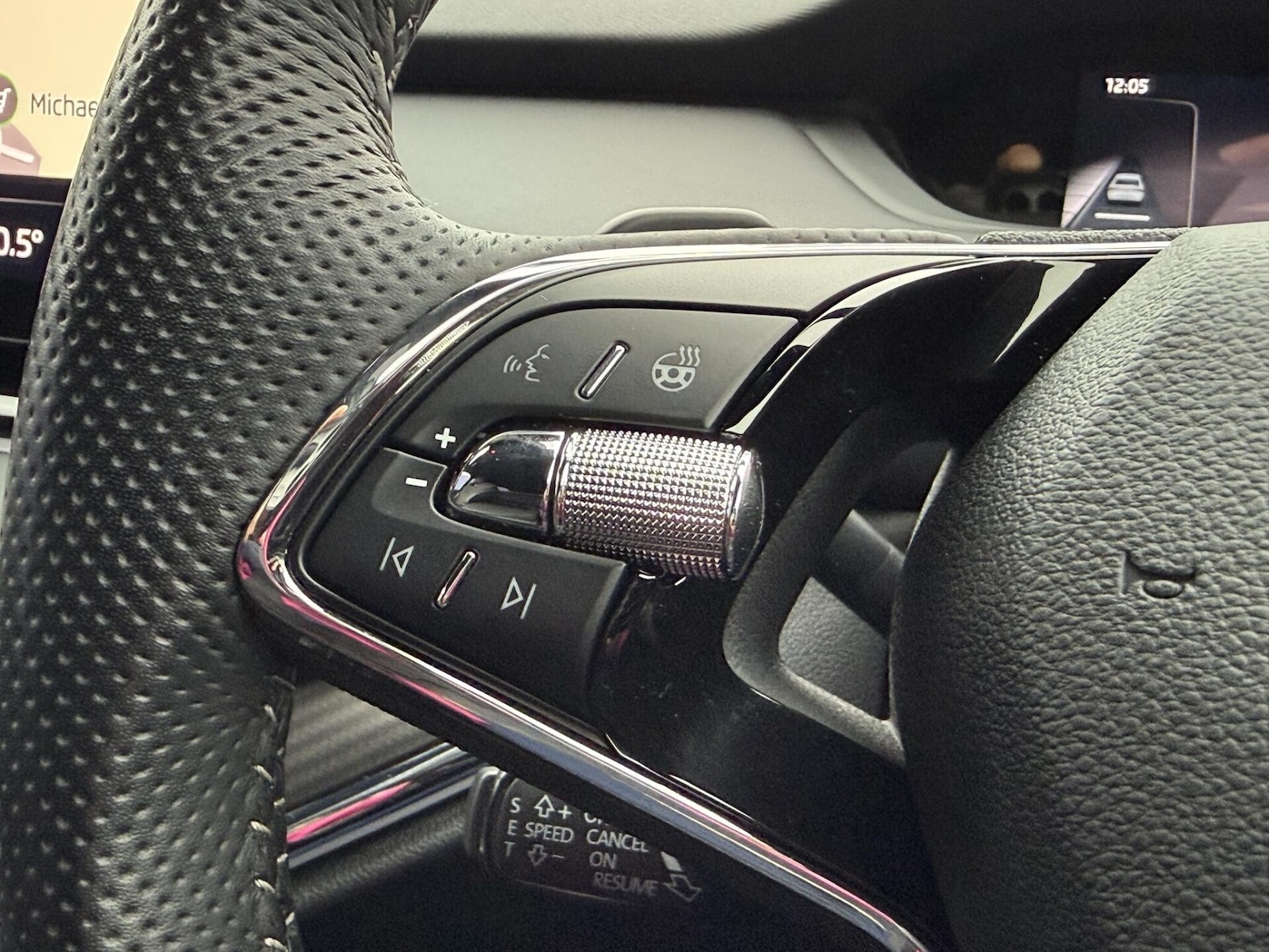 Used Skoda Enyaq 2023 for sale - 76985217: Photo 34