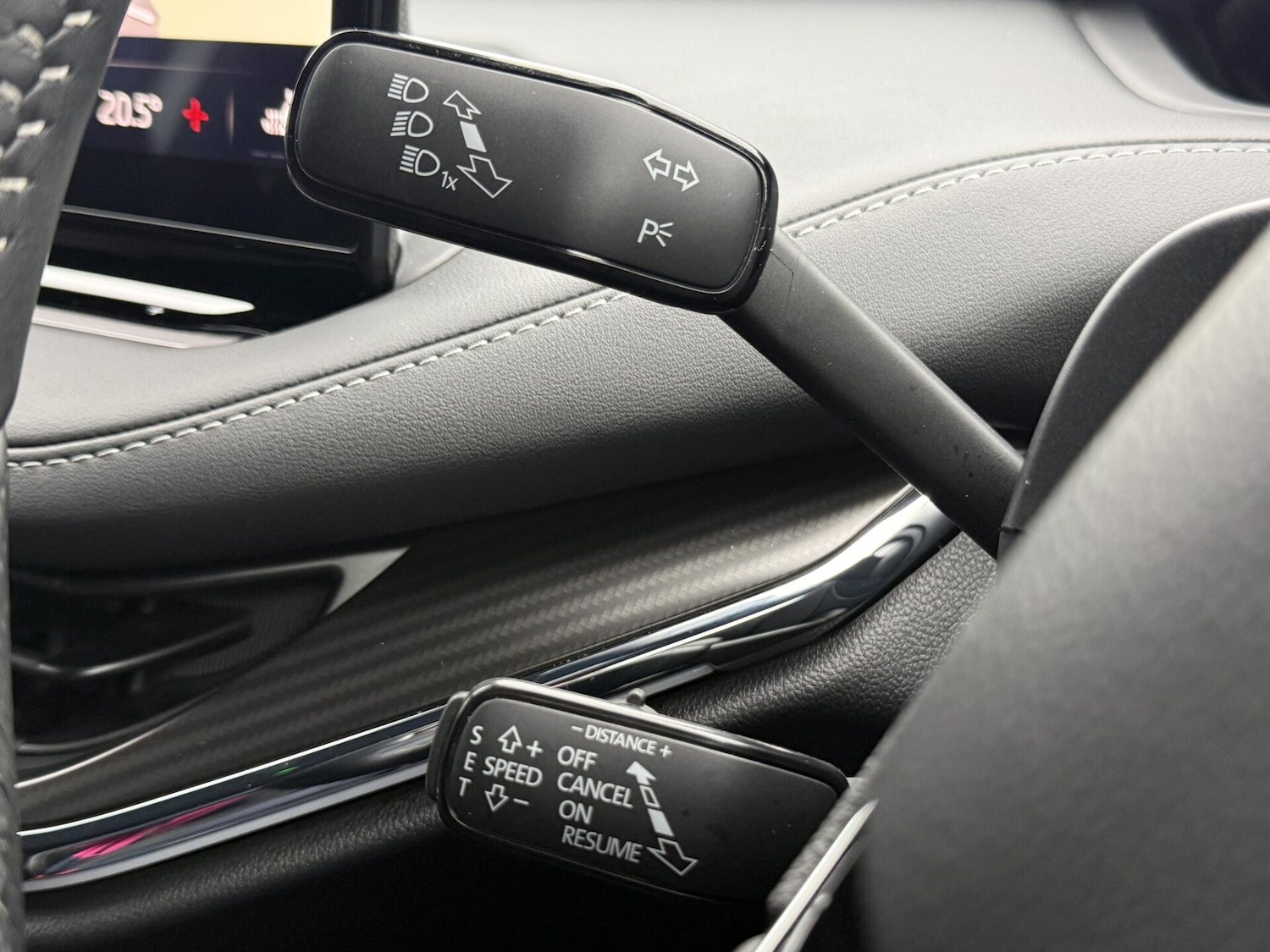 Used Skoda Enyaq 2023 for sale - 76985217: Photo 36