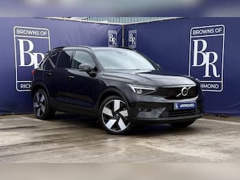 Used Volvo XC40 2023 for sale - 79720370: Photo