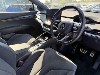 Used Skoda Enyaq 2024 for sale - 78454852: Photo