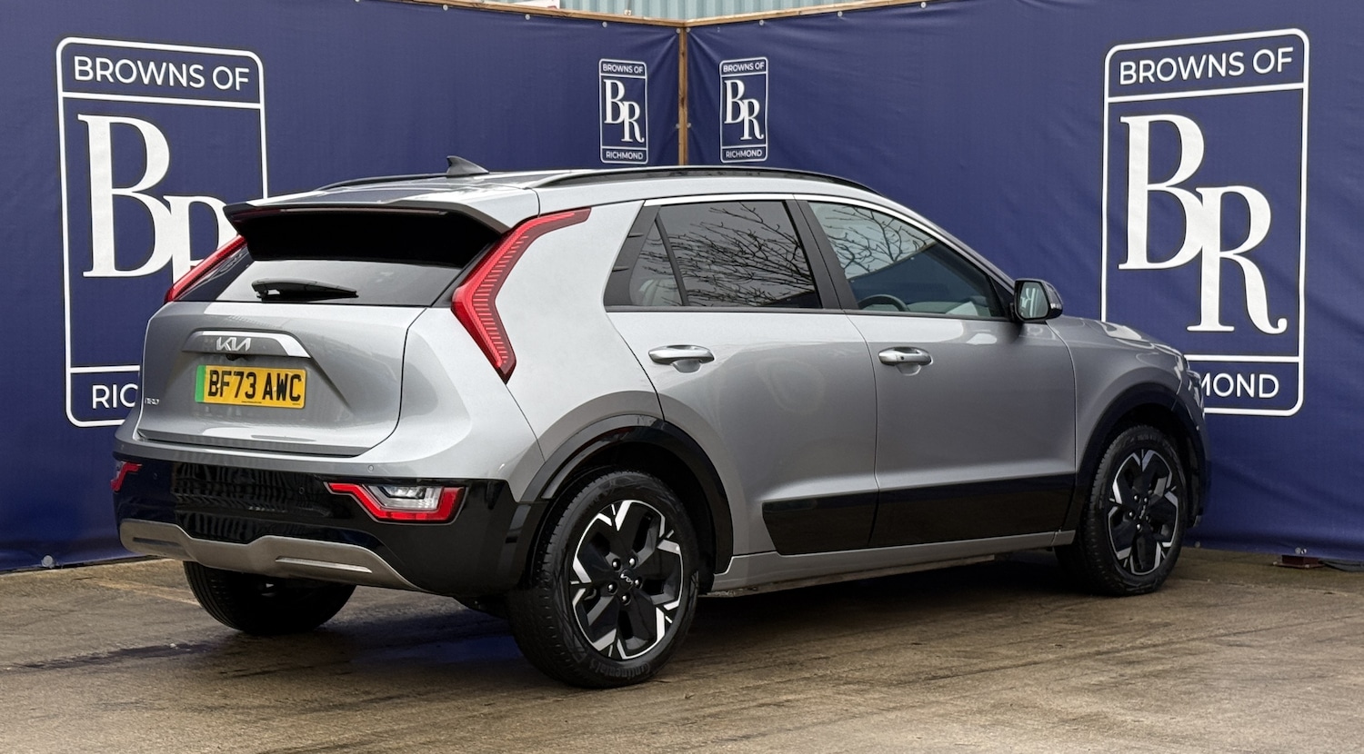 Used Kia Niro 2023 for sale - 77208260: Photo 4