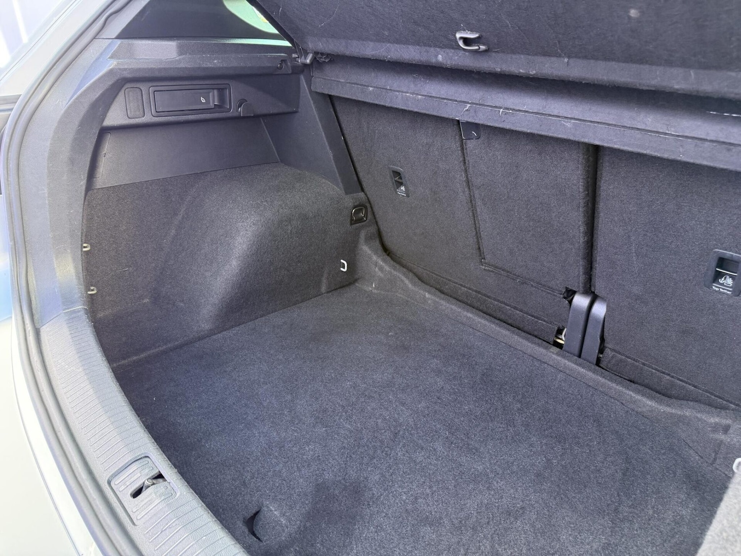 Used Volkswagen Tiguan 2021 for sale - 78015935: Photo 21