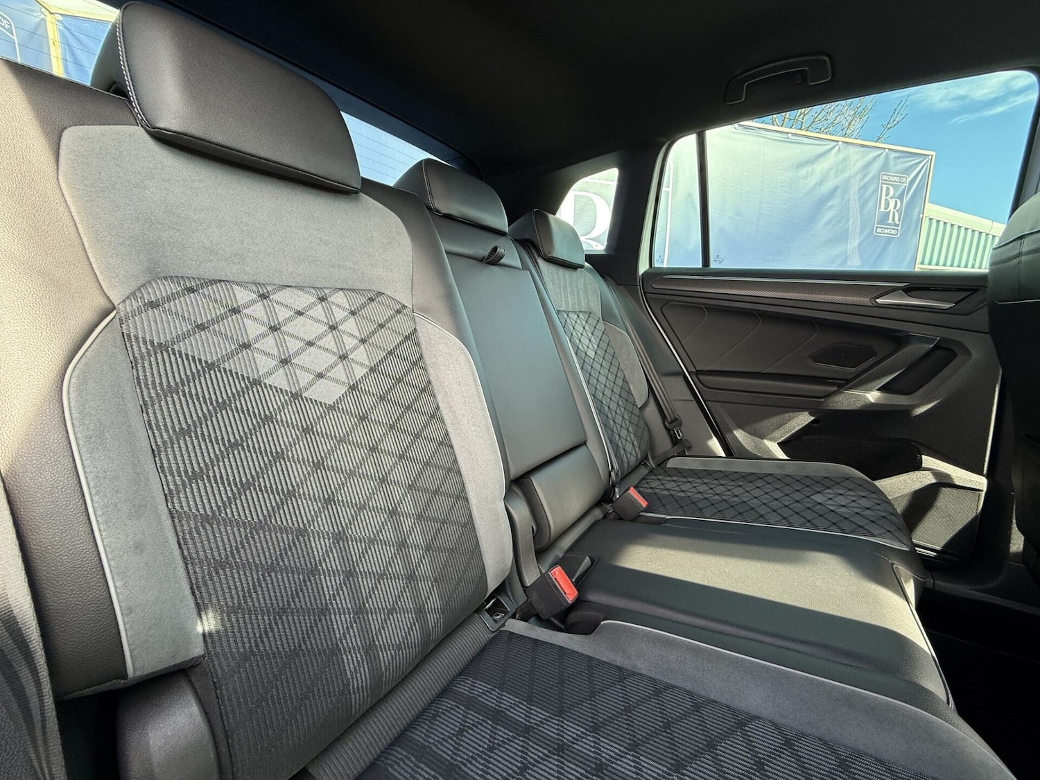 Used Volkswagen Tiguan 2021 for sale - 78015935: Photo 22