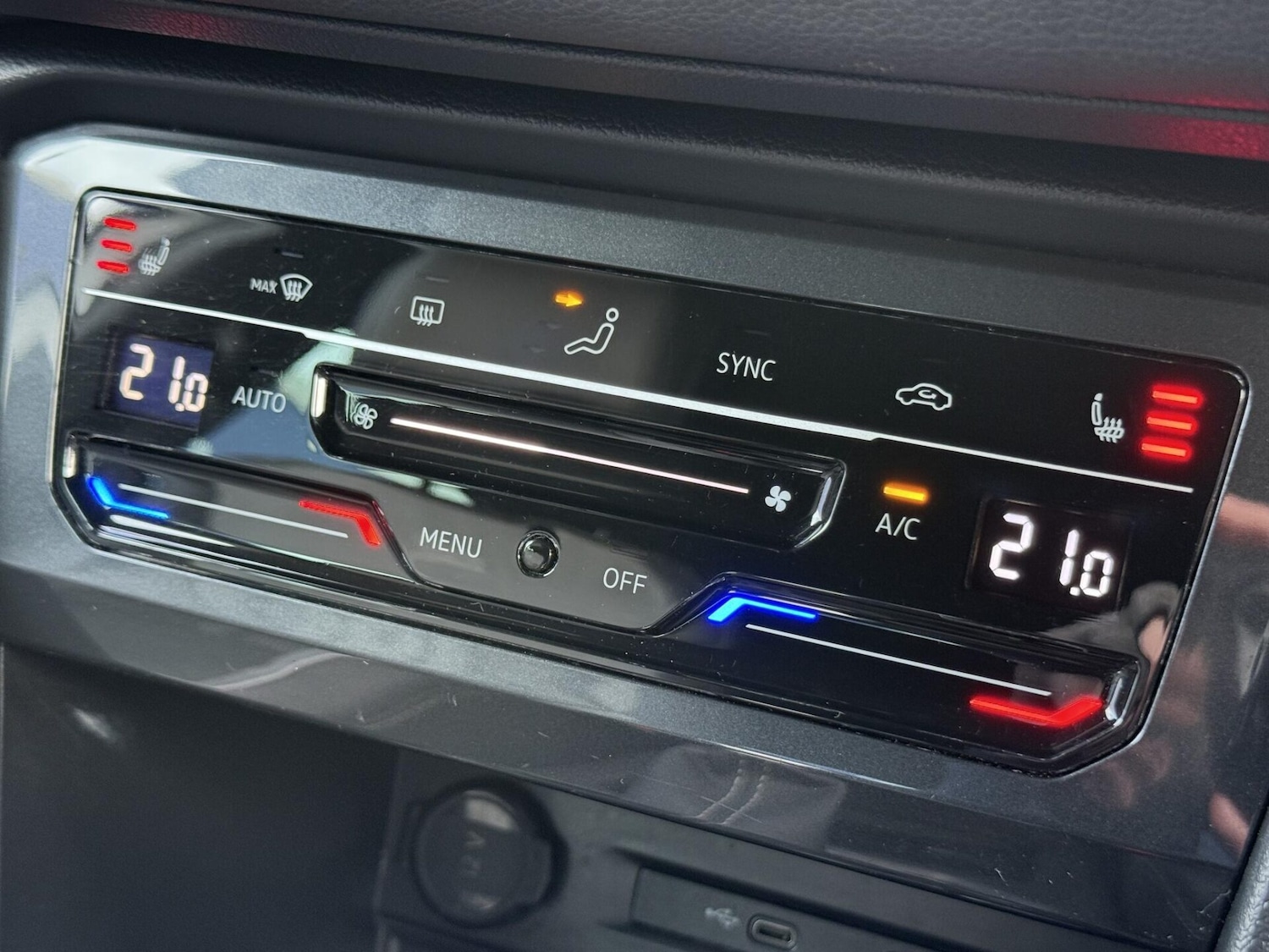 Used Volkswagen Tiguan 2021 for sale - 78015935: Photo 41