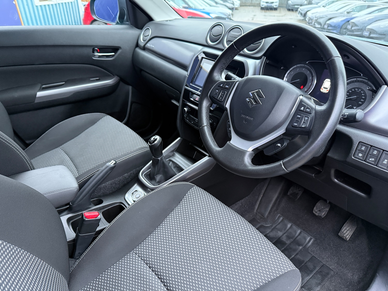 Used Suzuki Vitara 2019 for sale - 77208261: Photo 2