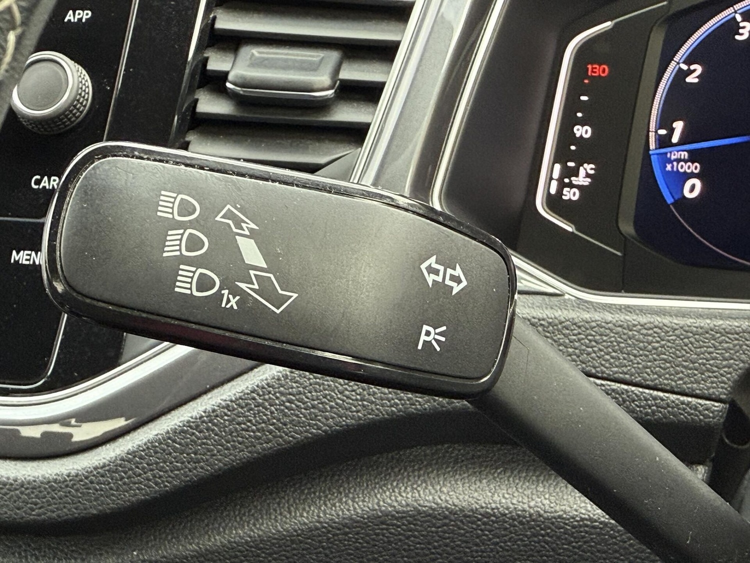 Used Volkswagen T-Roc 2020 for sale - 76906171: Photo 29