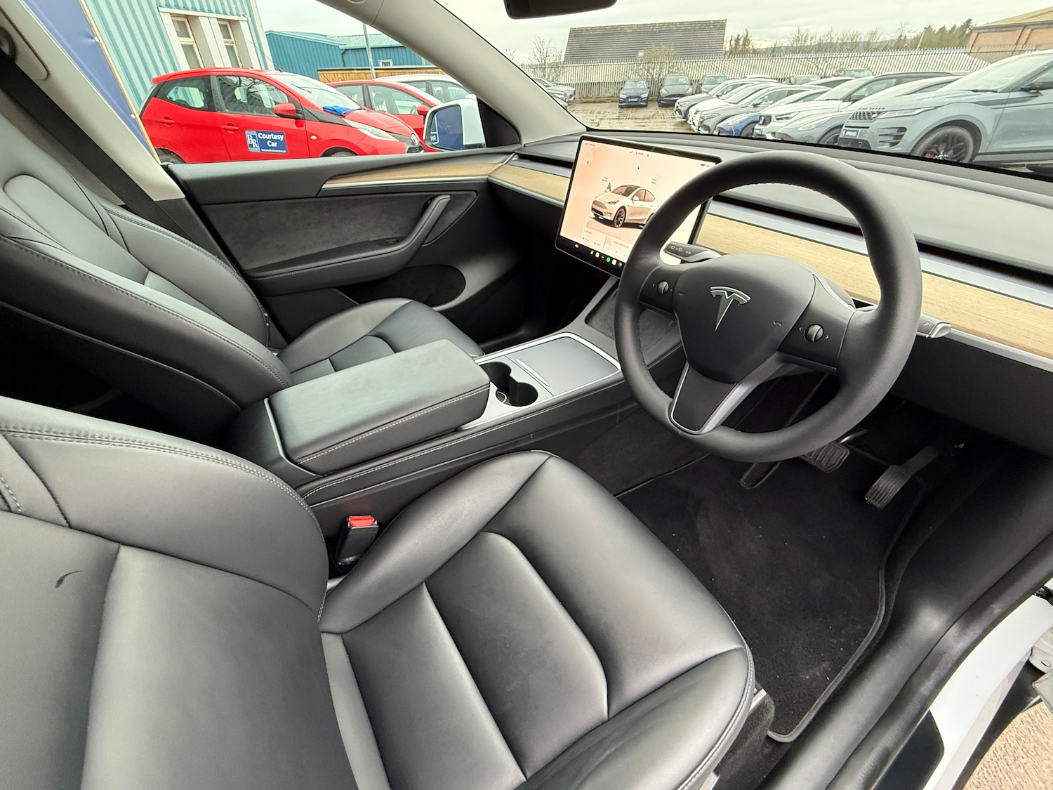 Used Tesla Model Y 2022 for sale - 77208243: Photo 2