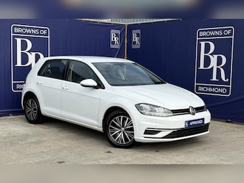 Volkswagen - Golf