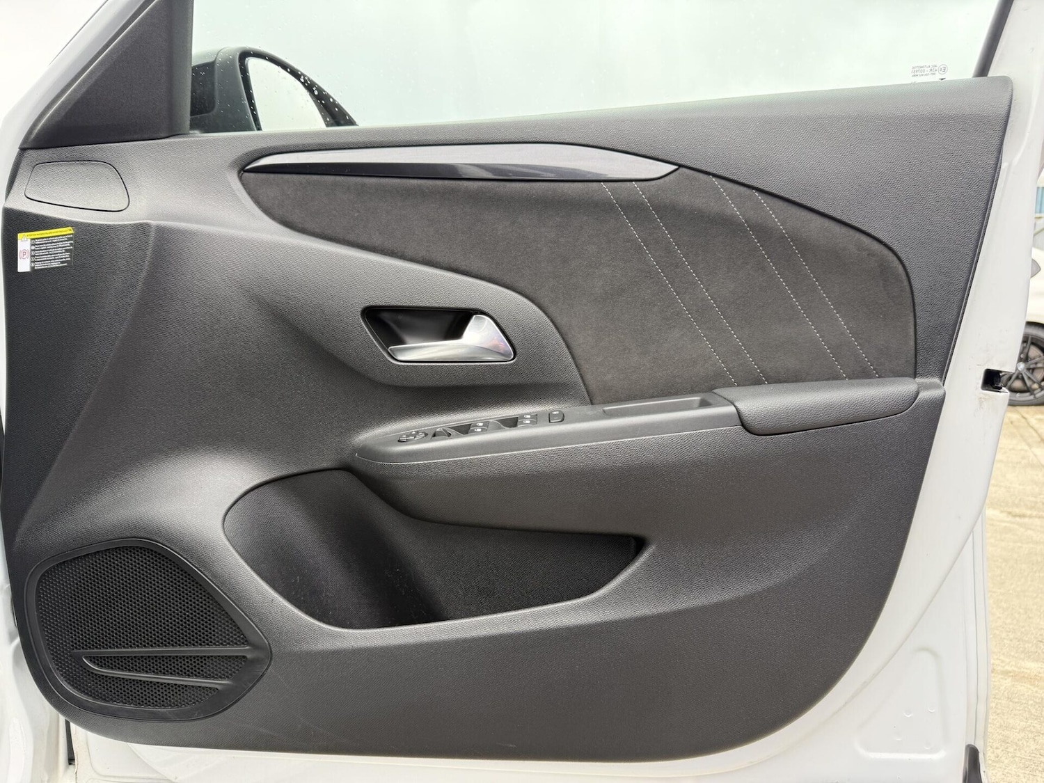 Used Vauxhall Corsa 2023 for sale - 77998651: Photo 25