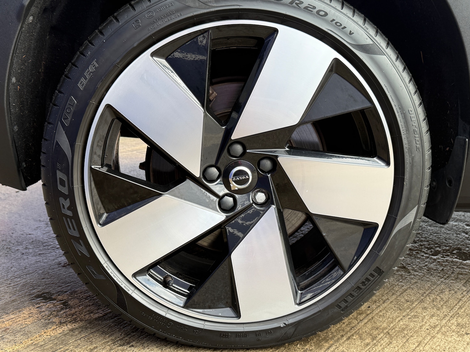 Used Volvo C40 2022 for sale - 77354603: Photo 17