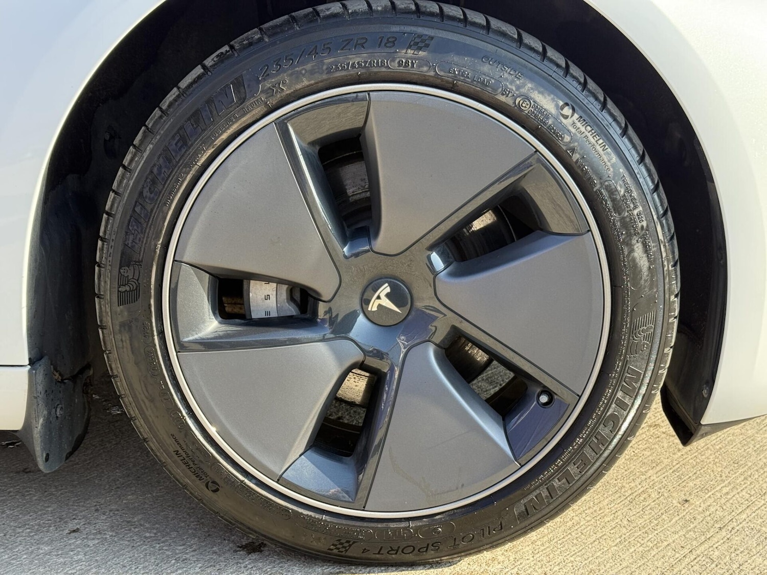 Used Tesla Model 3 2023 for sale - 77747868: Photo 14