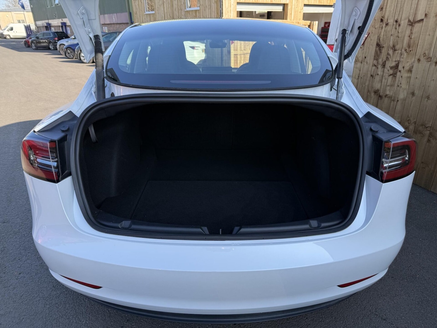 Used Tesla Model 3 2023 for sale - 77747868: Photo 20