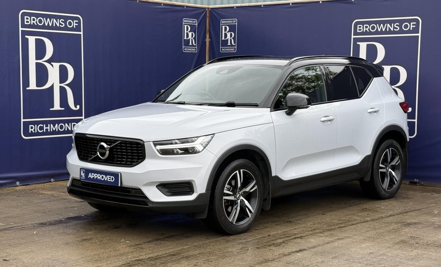 Used Volvo XC40 2022 for sale - 76133771: Photo 11