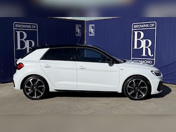 Used Audi A1 2023 for sale - 75701448: Photo