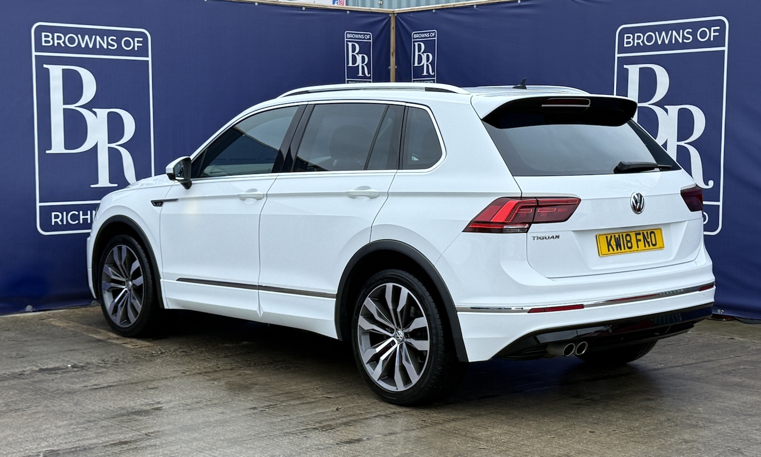 Used Volkswagen Tiguan 2018 for sale - 77208239: Photo 6