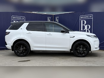 Used Land Rover Discovery Sport 2023 for sale - 78979930: Photo