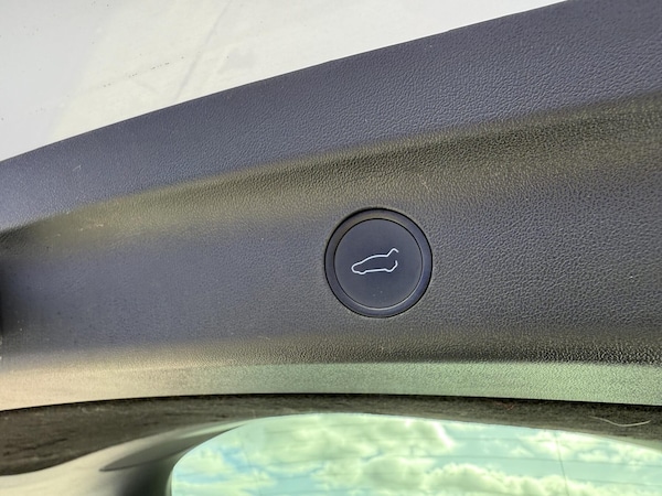 Used Tesla Model Y 2022 for sale - 76211453: Photo 23