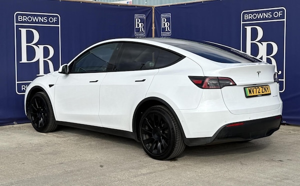 Used Tesla Model Y 2022 for sale - 76211453: Photo 8
