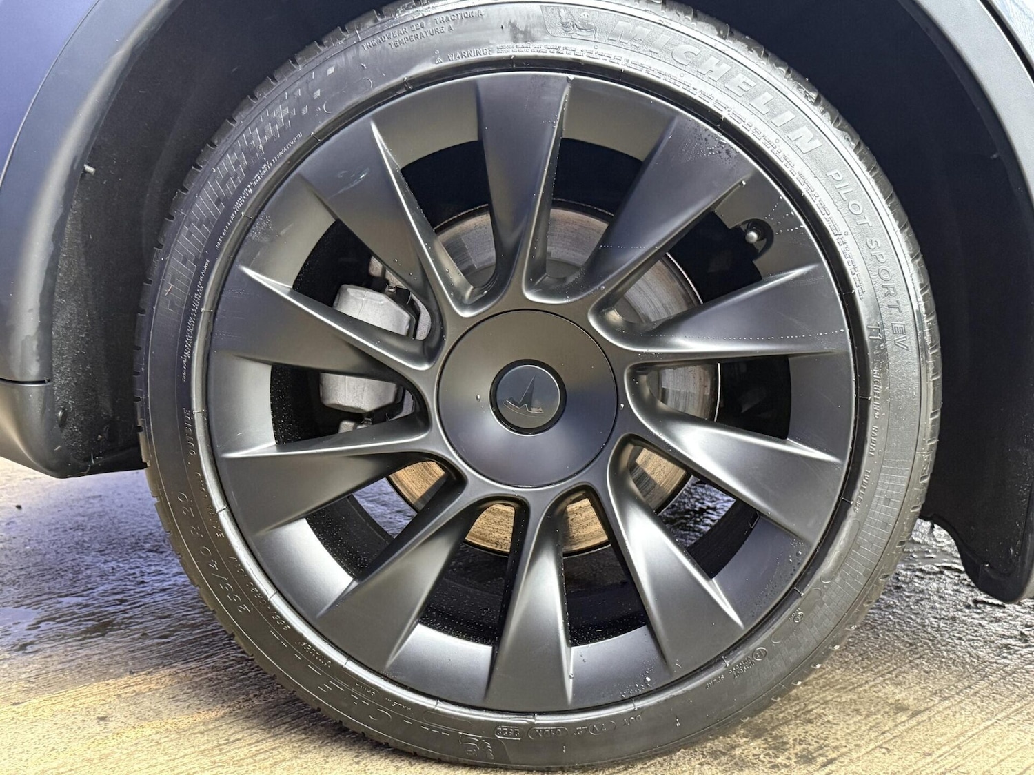 Used Tesla Model Y 2022 for sale - 77044737: Photo 18