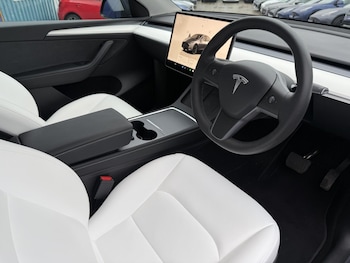 Used Tesla Model Y 2022 for sale - 77044737: Photo
