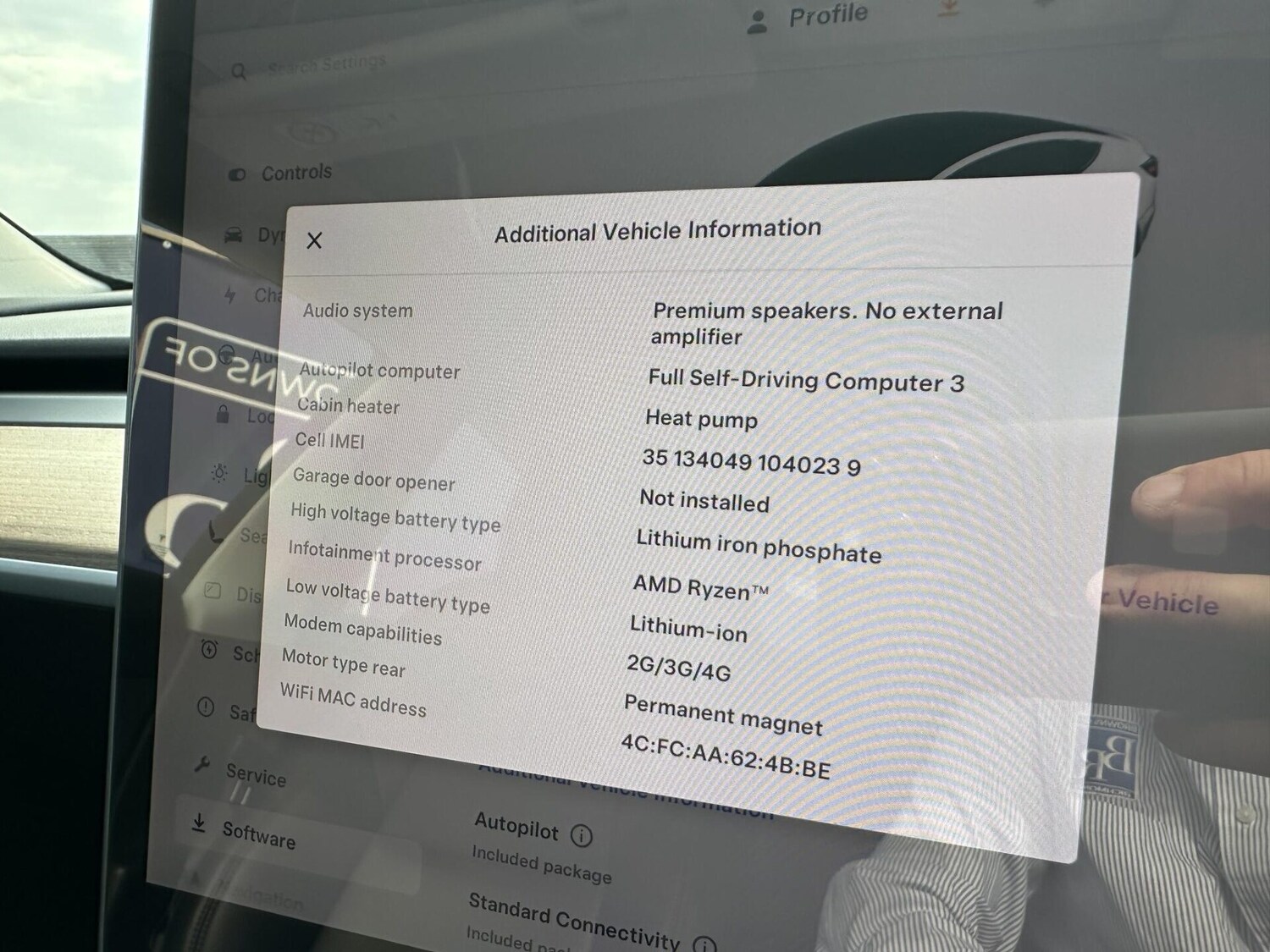 Vehicle 28