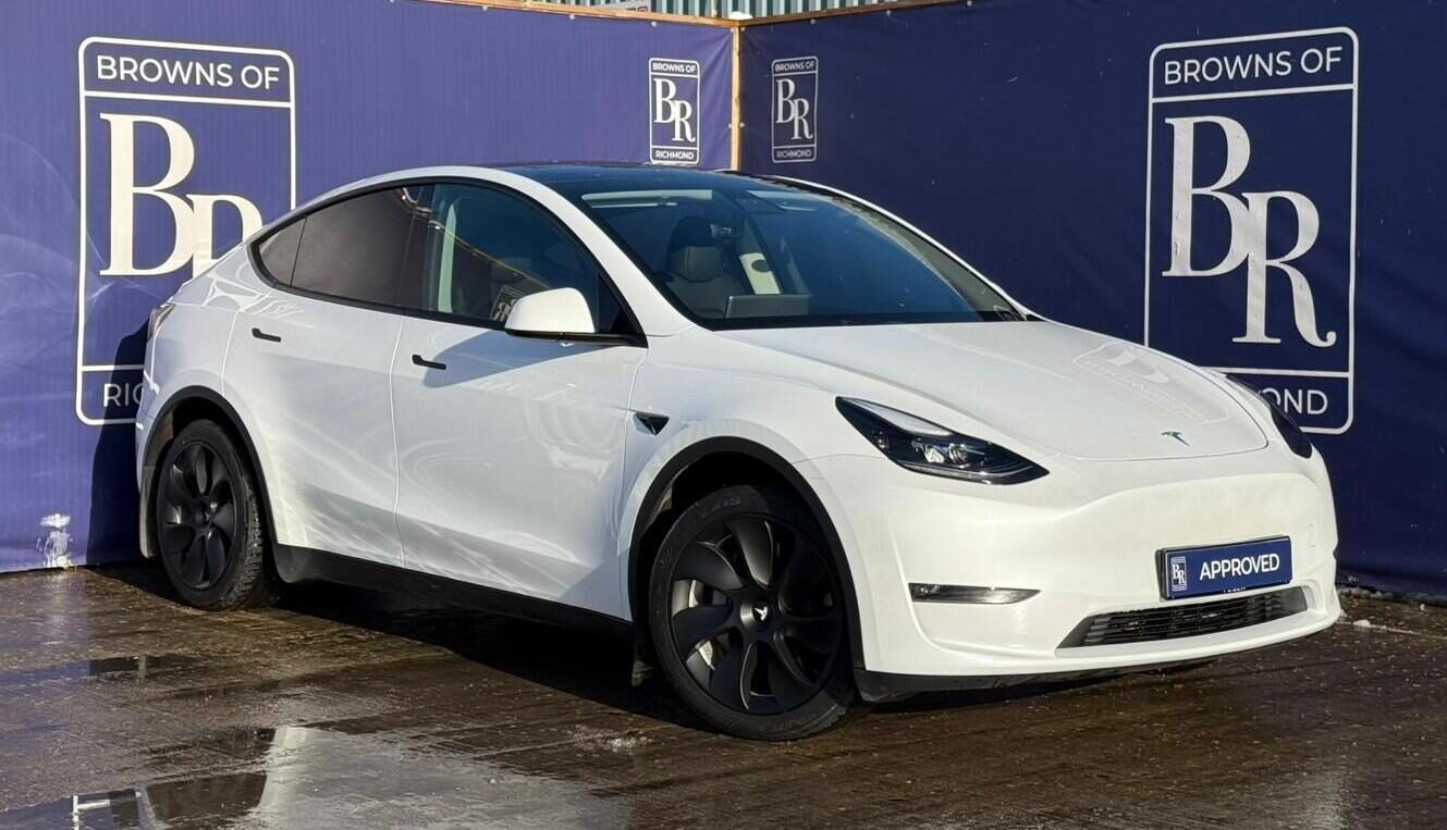 Used Tesla Model Y 2023 for sale - 76631175: Photo 1