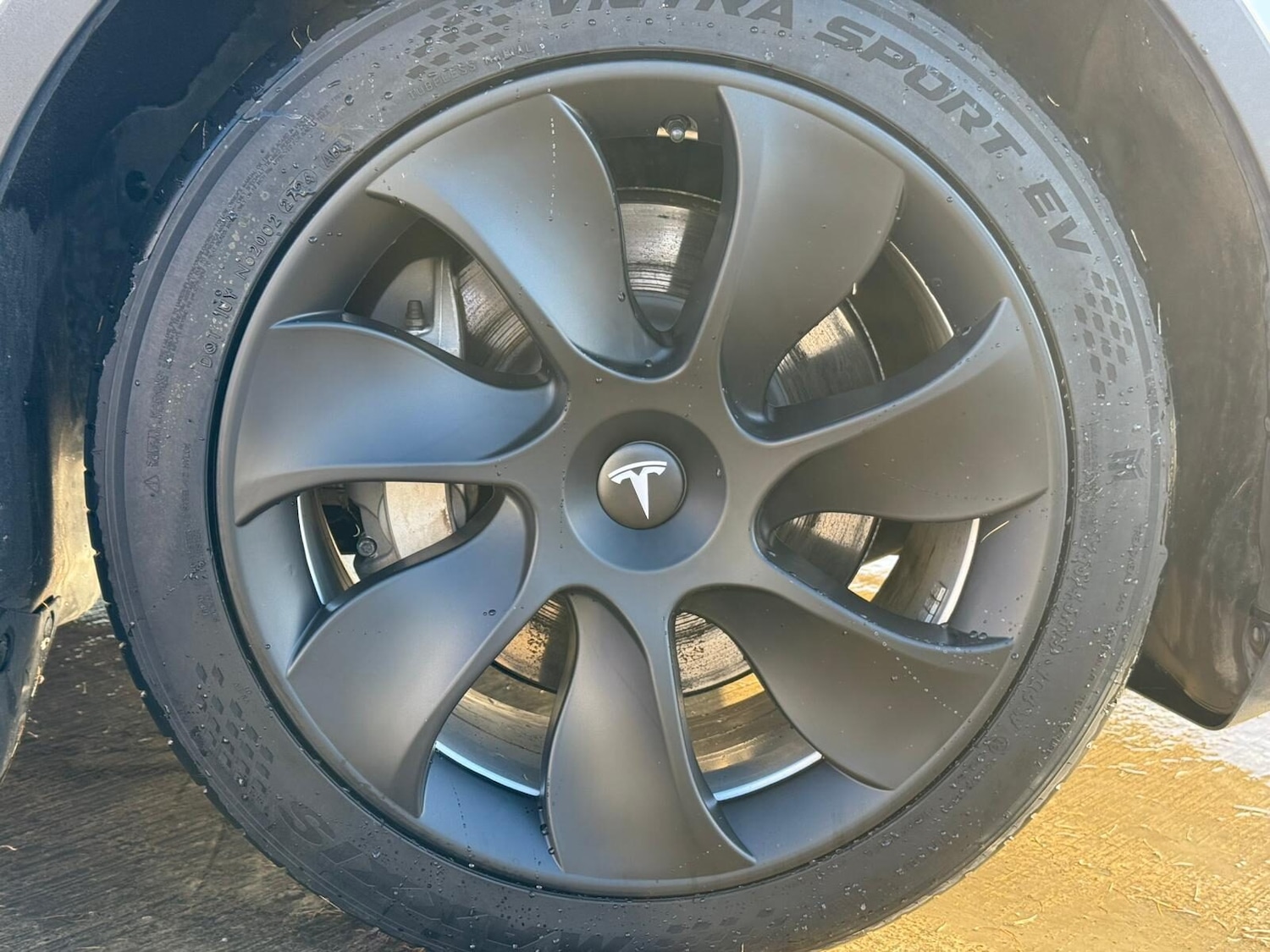 Used Tesla Model Y 2023 for sale - 76631175: Photo 15