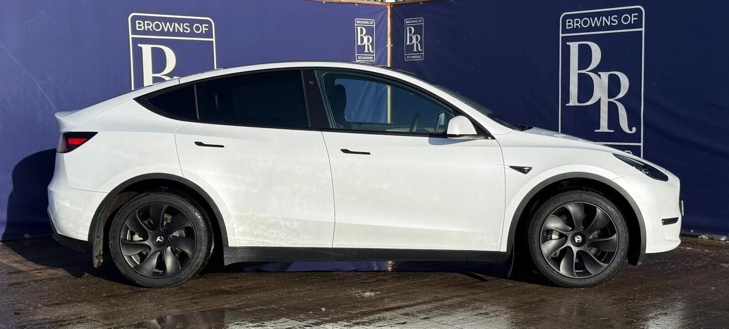 Used Tesla Model Y 2023 for sale - 76631175: Photo 3