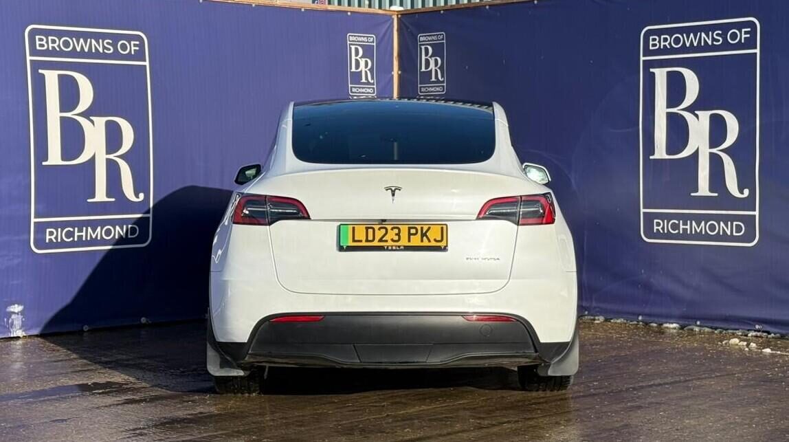 Used Tesla Model Y 2023 for sale - 76631175: Photo 6