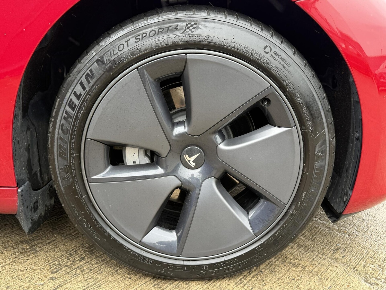 Used Tesla Model 3 2023 for sale - 78133171: Photo 13