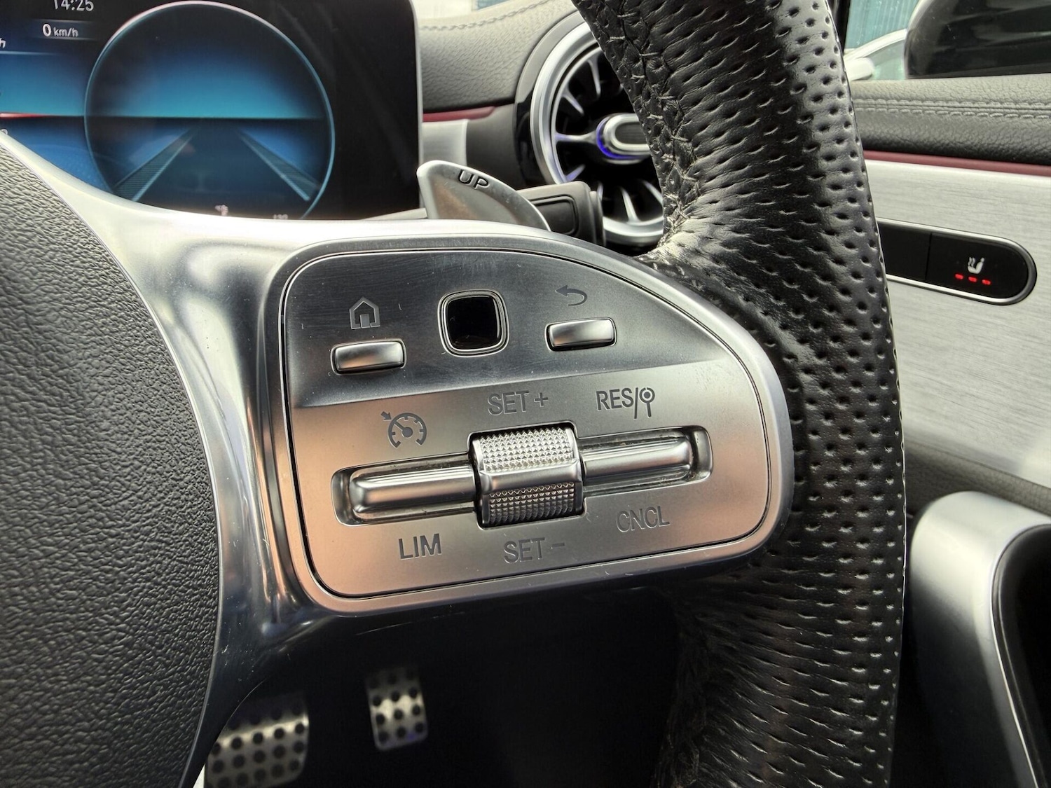 Used Mercedes-Benz A-Class 2019 for sale - 78090848: Photo 32