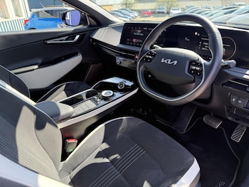 Used Kia EV6 2023 for sale - 78327755: Photo