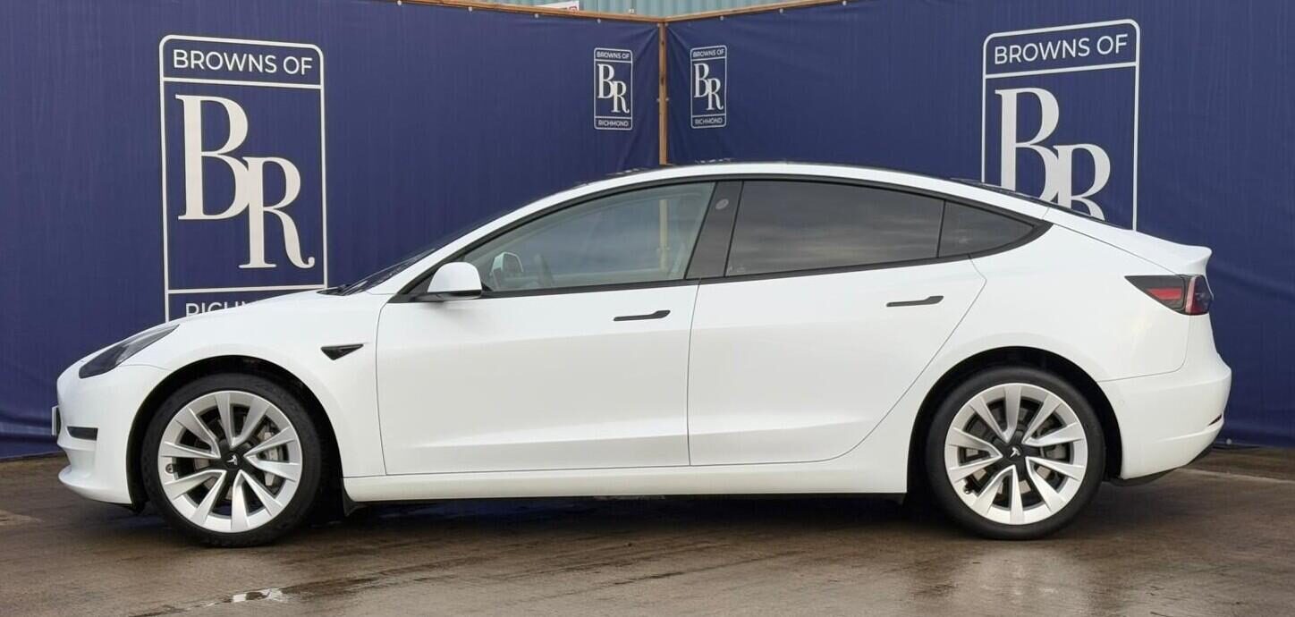 Used Tesla Model 3 2021 for sale - 76831891: Photo 10
