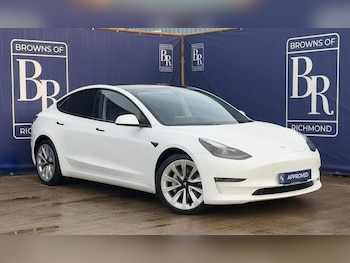 Tesla - Model 3