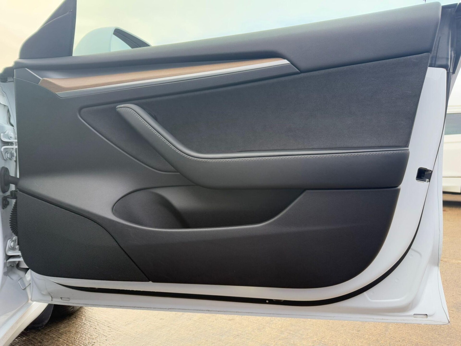 Used Tesla Model 3 2021 for sale - 76831891: Photo 29