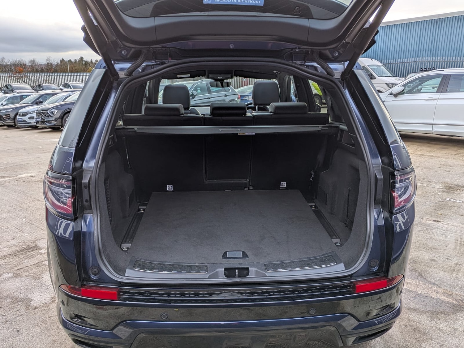 Used Land Rover Discovery Sport 2021 for sale - 77208237: Photo 19