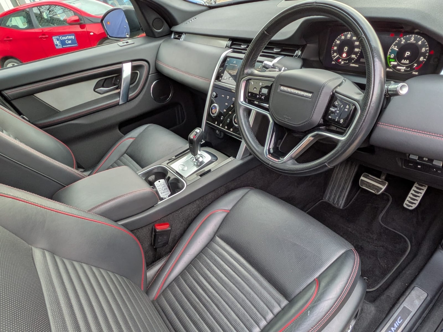 Used Land Rover Discovery Sport 2021 for sale - 77208237: Photo 2